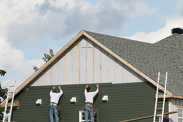Professional Emergency Siding Repair technician working in Magnolia, NJ